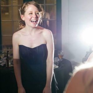 Stunning bodice/strapless black evening gown;sz 4